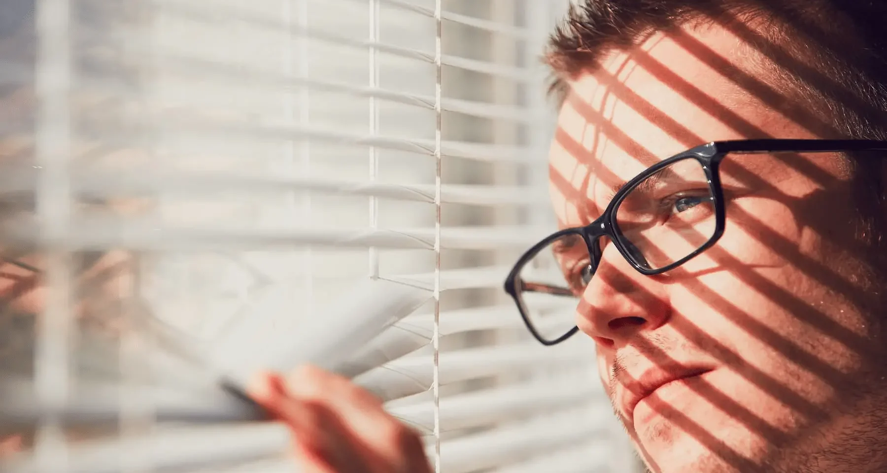 como proteger tu casa de okupas