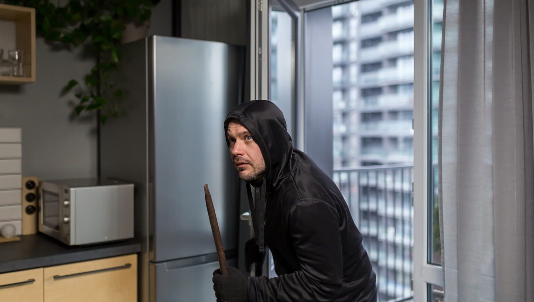 Serviokupas - Serviokupas ¿Que pueden hacer los vecinos frente a okupas en su comunidad Imagen destacada